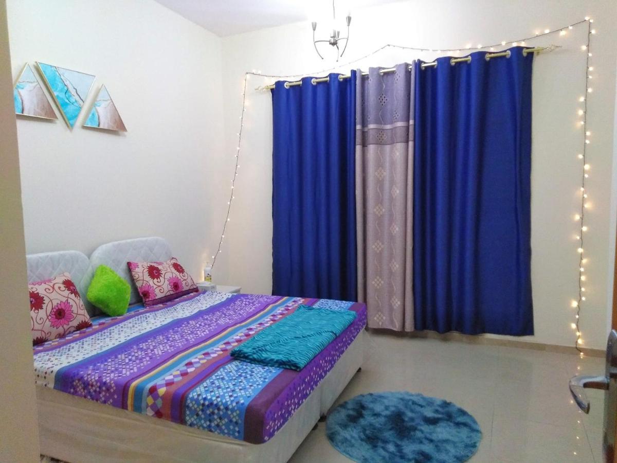 Bright Sunshine Holiday Home Shared Apartments Dubaj Zewnętrze zdjęcie