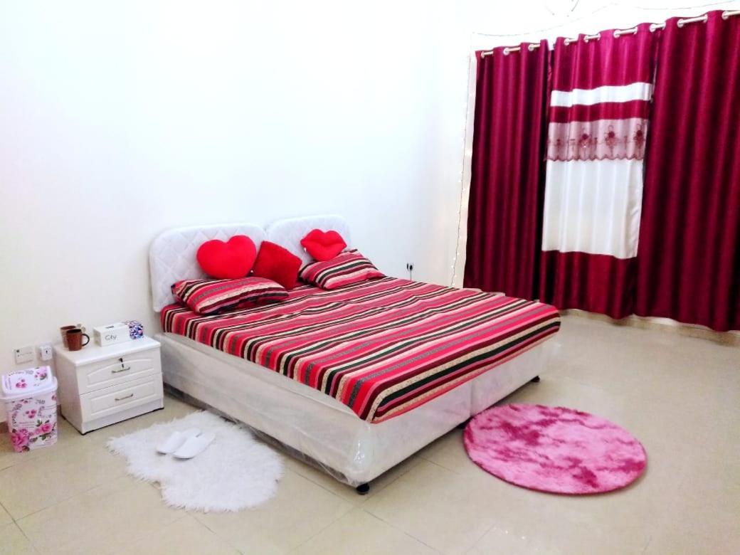 Bright Sunshine Holiday Home Shared Apartments Dubaj Zewnętrze zdjęcie